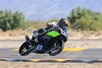 media/Nov-06-2022-SoCal Trackdays (Sun) [[208d2ccc26]]/Turn 7 Set 2 (1050am)/